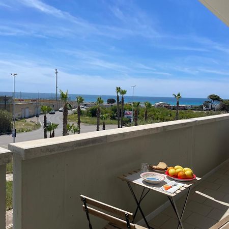 House Nereide, Lovely Apartment Sea View กัลลีโปลี ภายนอก รูปภาพ