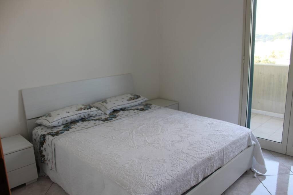 House Nereide, Lovely Apartment Sea View กัลลีโปลี ภายนอก รูปภาพ