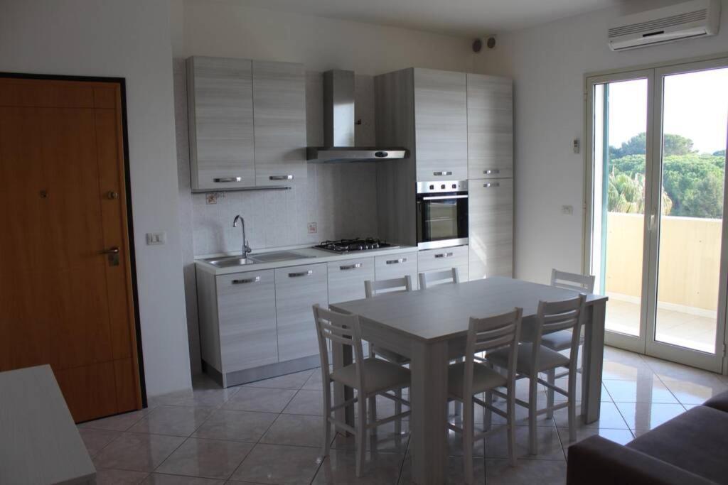 House Nereide, Lovely Apartment Sea View กัลลีโปลี ภายนอก รูปภาพ