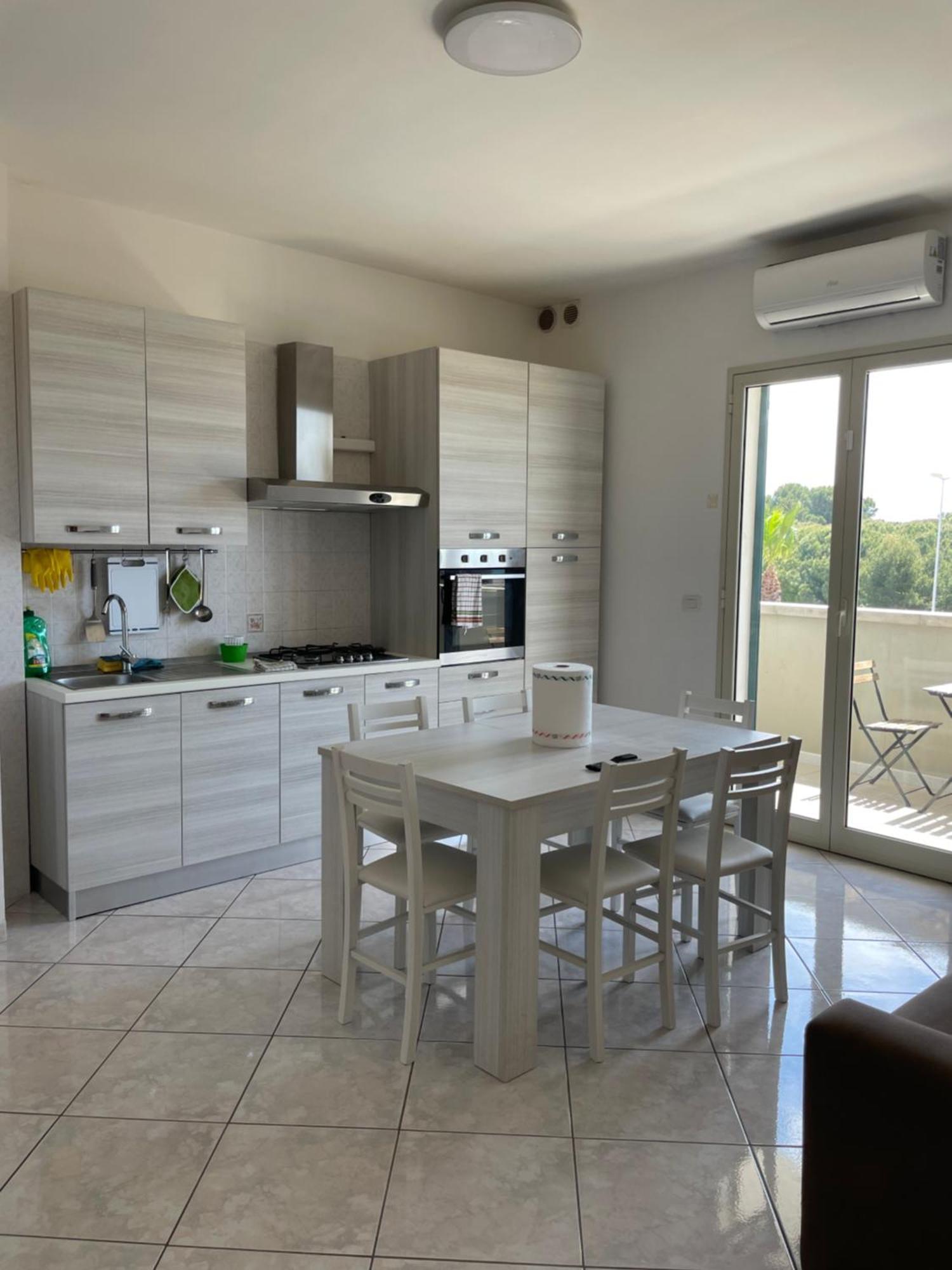 House Nereide, Lovely Apartment Sea View กัลลีโปลี ภายนอก รูปภาพ