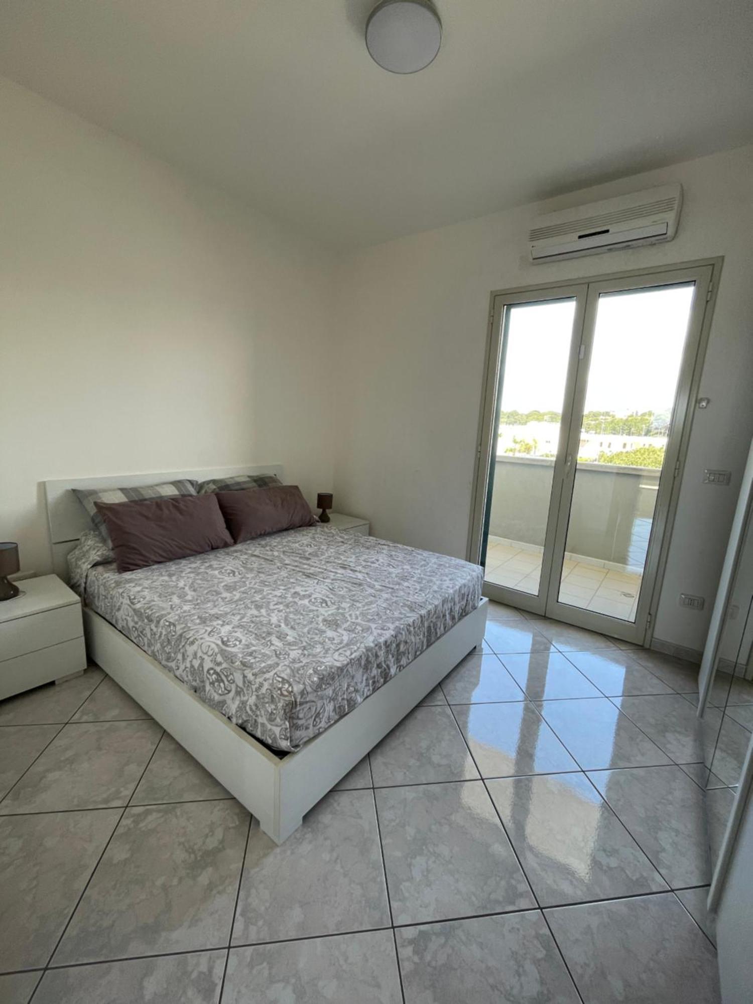 House Nereide, Lovely Apartment Sea View กัลลีโปลี ภายนอก รูปภาพ